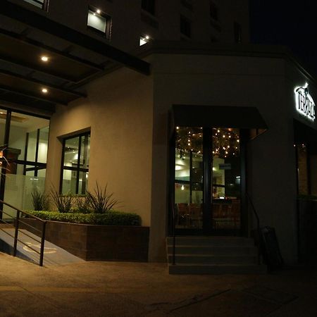塞姆布拉多酒店 Guasave 外观 照片