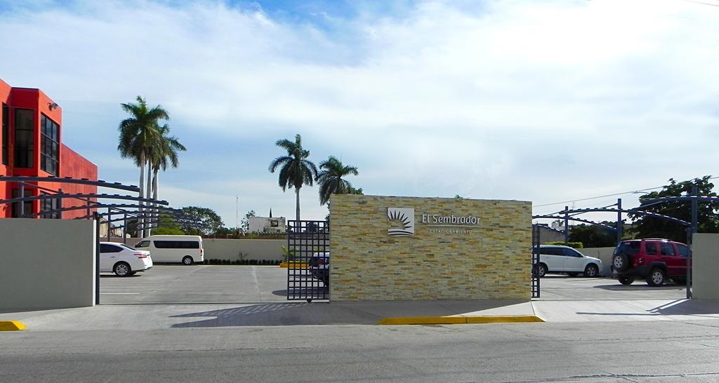 塞姆布拉多酒店 Guasave 外观 照片